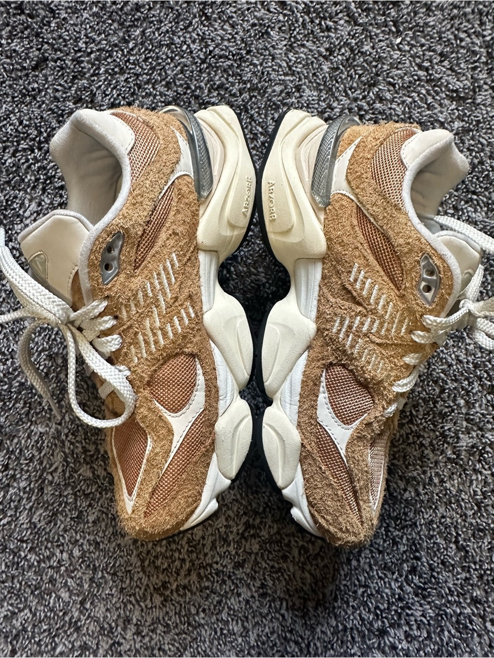 NEW BALANCE 9060 in Great Plains Women's size 7 - Picture 5 of 14
